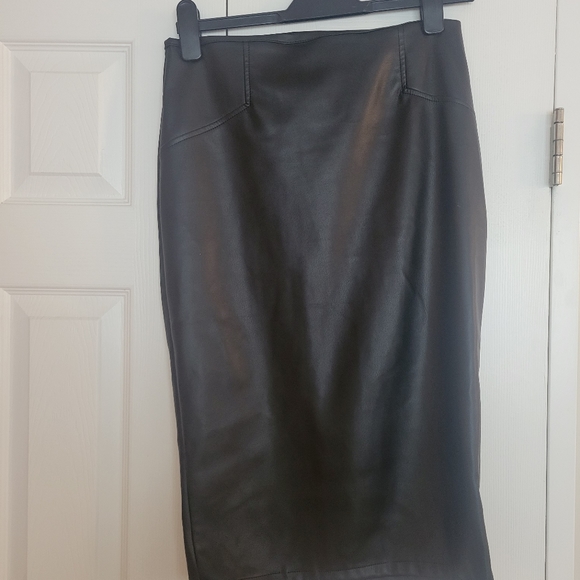 Vegan Leather Midi skirt - Picture 1 of 3